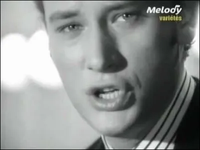 Quelles sont les premières paroles de "Quand revient la nuit" ?