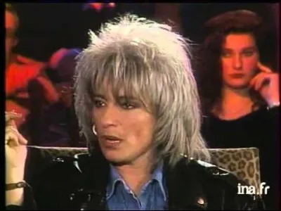 Quel est l'instrument de prédilection de Catherine Lara ?