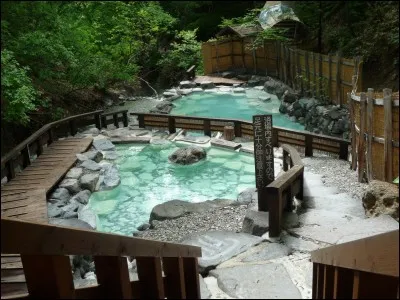 Qu'est-ce qu'un "onsen" ?