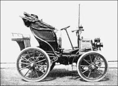 En quelle année la première voiture électrique fut-elle sortie ?