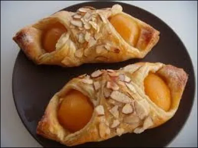 Quel fruit est utilisé dans la viennoiserie appelée "Oranais" ?
