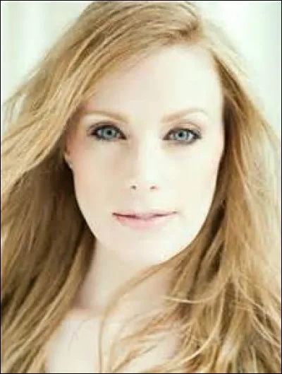 La chanson "Aide-moi la nuit passée "est de :