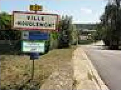 Pour terminer cette balade, direction la Lorraine et le village de Ville-Houdlémont. Commune du Pays Haut, près de la frontière belge, elle se trouve dans le département ...