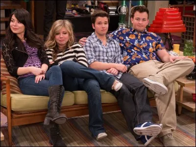 Qui a créé la série ?