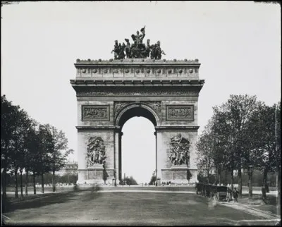 Ce n'est qu'en 1836 que l'engin est terminé. Sûr ?