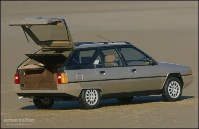 Qui a fabriqué la version break ?