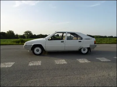 Citez une série limitée basée sur les versions basiques ?