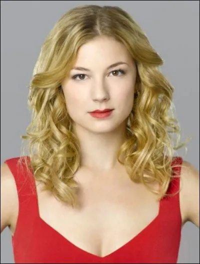 Quel est le nom de l'actrice qui incarne Emily Thorne ?