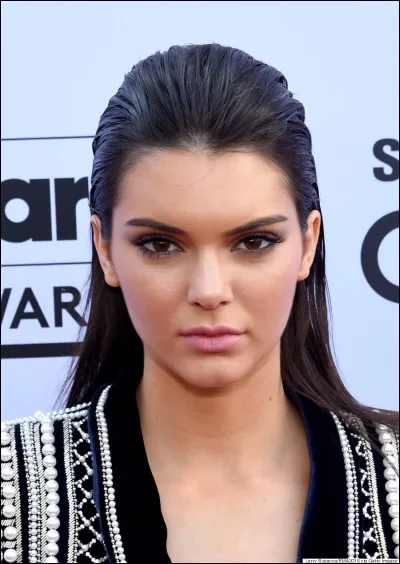 Quelle est cette star ?