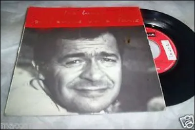 Encore un 45 tours que j'écoute par nostalgie ! Lui aussi est malheureusement rayé, vais-je en retrouver le titre ? "Lorsque la nuit nous réunit, lorsque la nuit nous réunit..." :