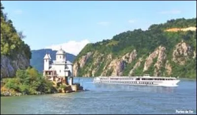 Quelle est la longueur du Danube ?