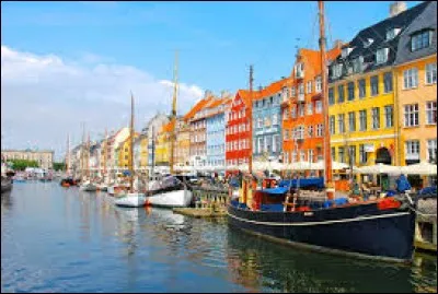 Laquelle de ces villes est la capitale du Danemark ?