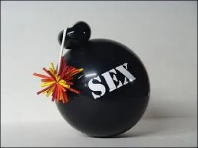 Qui a envahi les ondes en 2000 avec "Sex Bomb" ?