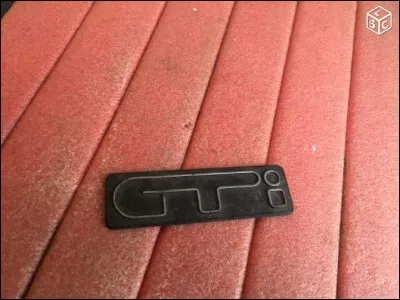Quelle est la première Citroën à avoir eu le blason "GTI" ?