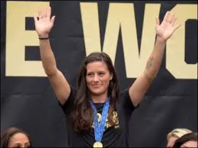 Quel(s) numéro(s) a-t-elle portés ?