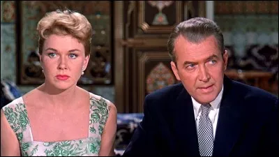 Dans quel film entend-on Doris Day chanter "Que sera, sera 
Whatever will be, will be" ?