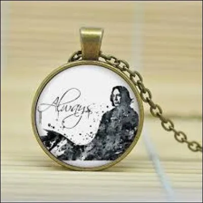 Pour la Saint Valentin, il t'offre :