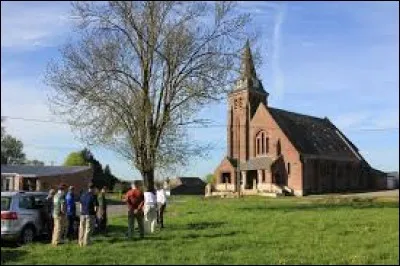 Nous prenons la route, qui nous conduit à Contalmaison. Village Samarien, il se situe dans l'ancienne région ...