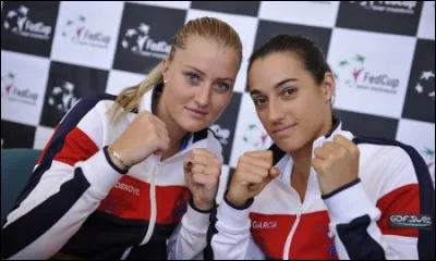 Qui est sa partenaire lors de ce tournoi ?