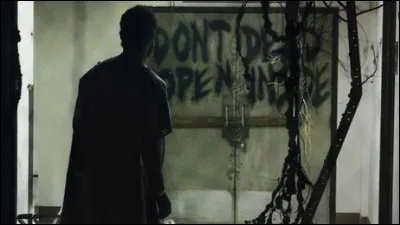 Le numéro de la chambre d'hôpital de Rick est le...