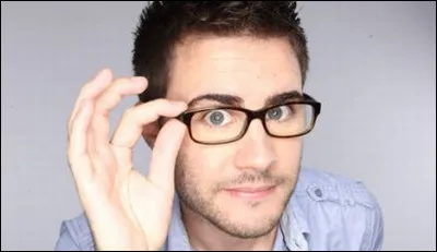 Qui est ce youtubeur ?