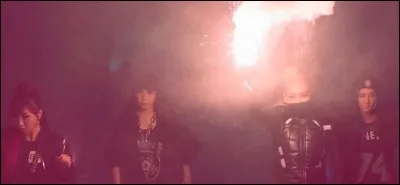 À quel groupe cette vidéo appartient-elle ?