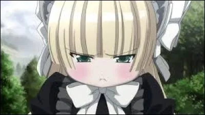 Comment Kujo fait-il pour se faire pardonner ses retards auprès de Victorica à chaque fois ?