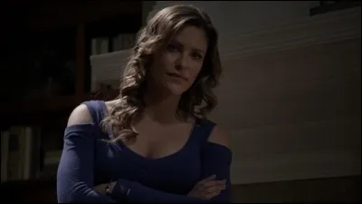 Comment s'appelle la tante d'Alison ?