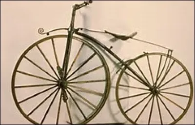 Comment s'appelle cet ancêtre du vélo ?