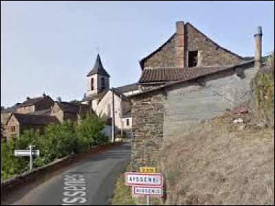Village Aveyronnais, Ayssènes se situe dans l'ancienne région ...