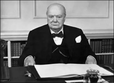 Passons à d'autres pays. Winston Churchill est devenu premier ministre pour la seconde fois à l'âge de 76 ans. Quelles sont les dates de ce second mandat ?