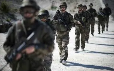 Dans le domaine militaire, que risque-t-on dans une NEZ ?