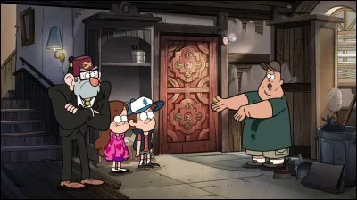 Dans la maison, tu découvres une porte menant sur une pièce secrète derrière le papier peint !