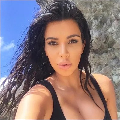 Quel est le prix remis à Kim en 2015 ?