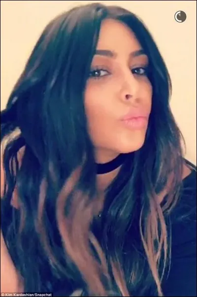 Quel est le nom de la boutique de Kim et ses surs ?