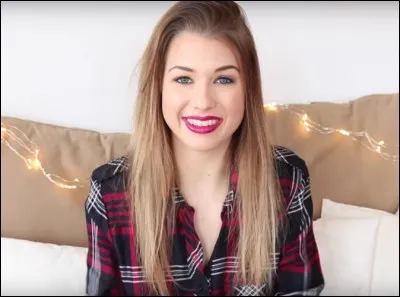 Qui est cette youtubeuse ?