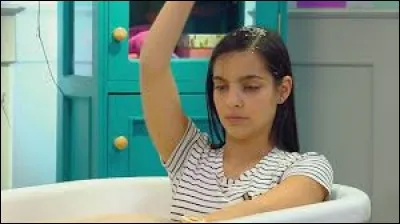 Avec quoi Franky se lave-t-elle ?