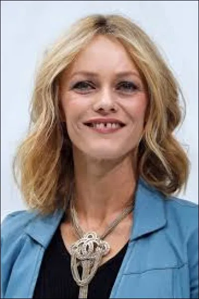 Quel âge a Vanessa Paradis ?