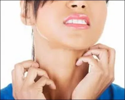 Avec quel doigt te grattes-tu ?