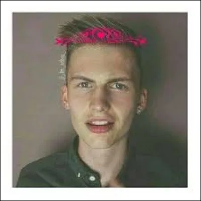 Combien a-t-il de vidéos aujourd'hui ?(environ)