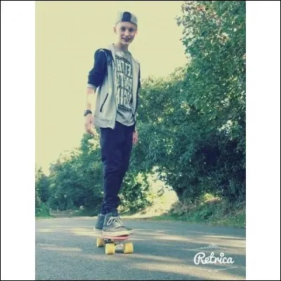 Quelle est la taille de Tim ? (environ)