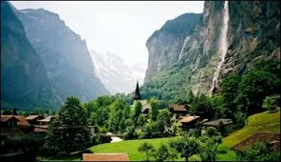 Combien y a-t-il de langues officielles en Suisse ?