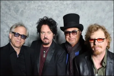 Hold the Line, ça vous dit quelque chose ?