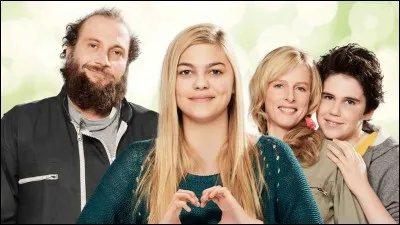 Synopsis : Seule entendante dans une famille de sourds, Paula (Louane Emera), tout en chantant, traduit pour cette dernière en langue des signes la célèbre chanson de Michel Sardou "Je vole" au cours d'une audition. Quel est ce film ?