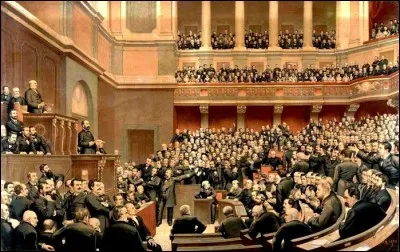 Quel président du conseil de la IIIe République, natif du Bas-Poitou, était tellement jusqu'au-boutiste et féroce qu'il fut surnommé "le Tigre" ?