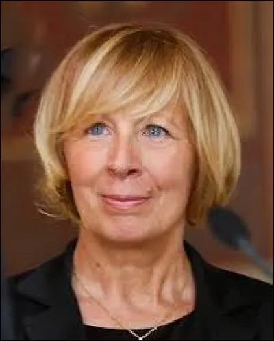 Qui est la défenseure des droits de l'enfant en France ?