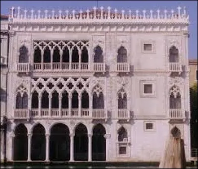 Où se trouve la Ca' d'Oro ?