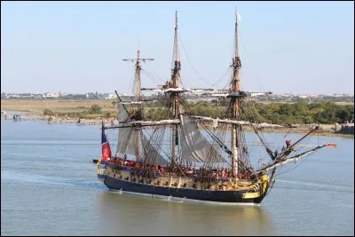 L'Hermione, frégate commandée par Latouche-Tréville, arrive à Boston en 1780...qui est à son bord ?