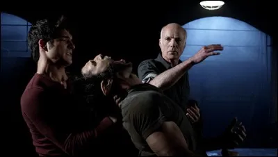 Comment Scott a-t-il réussi à vaincre Gérard ?