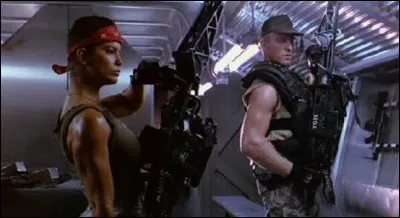 Vous recherchez un titre dans lequel une certaine Ripley a maille à partir avec des créatures d'un autre monde, mais elle ne craint rien, elle est avec des Marines !